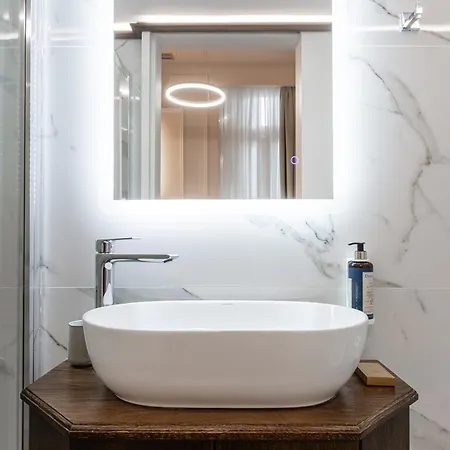 King Othon Boutique 3*
