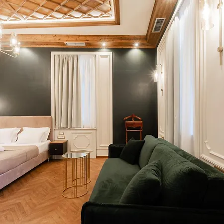 King Othon Boutique 纳夫普利翁